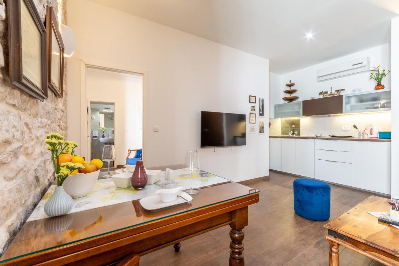 Deluxe Apartments Muse Split Buitenkant foto